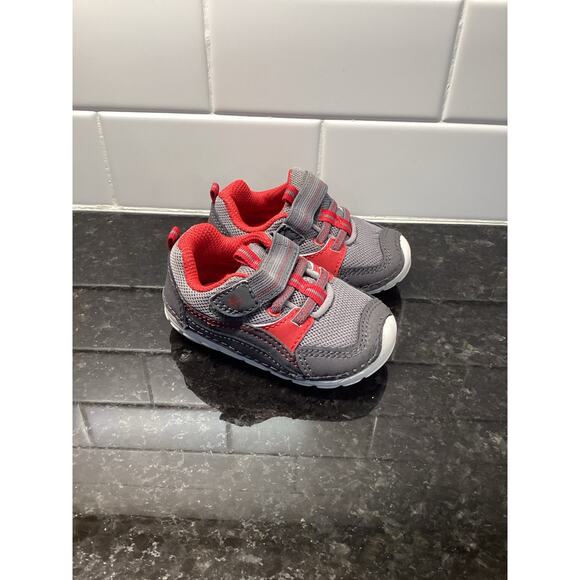 stride rite kids size us 4 leather Motion kylo sneaker shoes gray and red - Picture 3 of 11